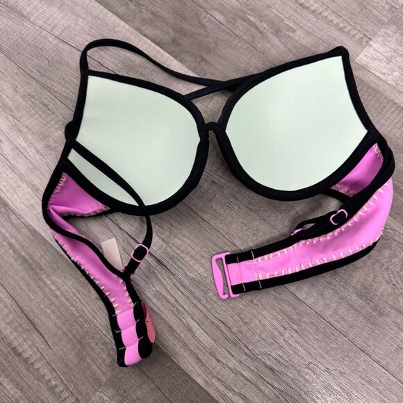 Victoria’s Secret Crochet Bikini Set Blue Pink Color Block 32B Medium - Picture 4 of 10